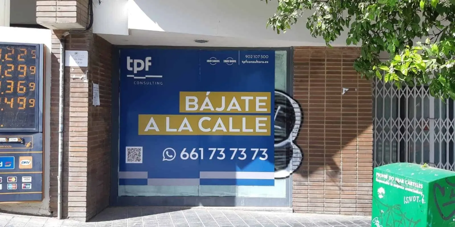 bájate a la calle